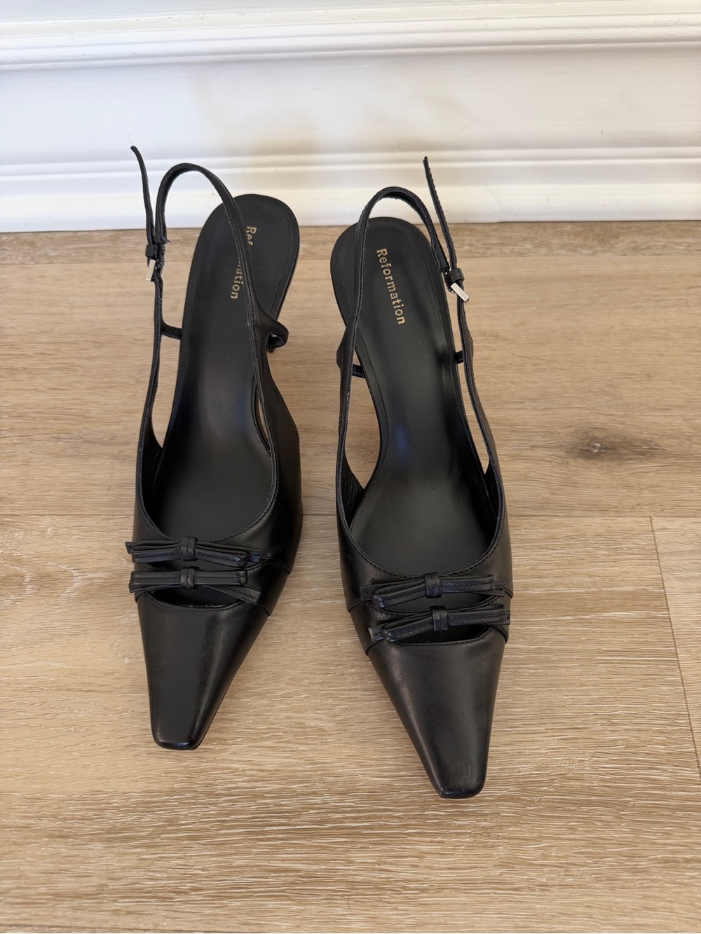 NEW Reformation Noreen Black Bowed Slingback Kitten Heel - Size 8 - Picture 3 of 4